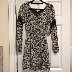 Vera Wang long sleeved dress
